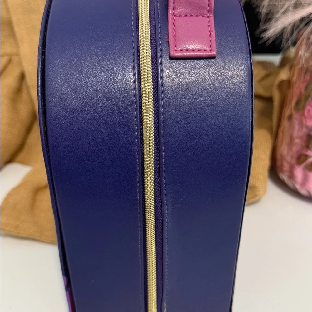 LOLA Marc Jacobs Leather Case 9.75